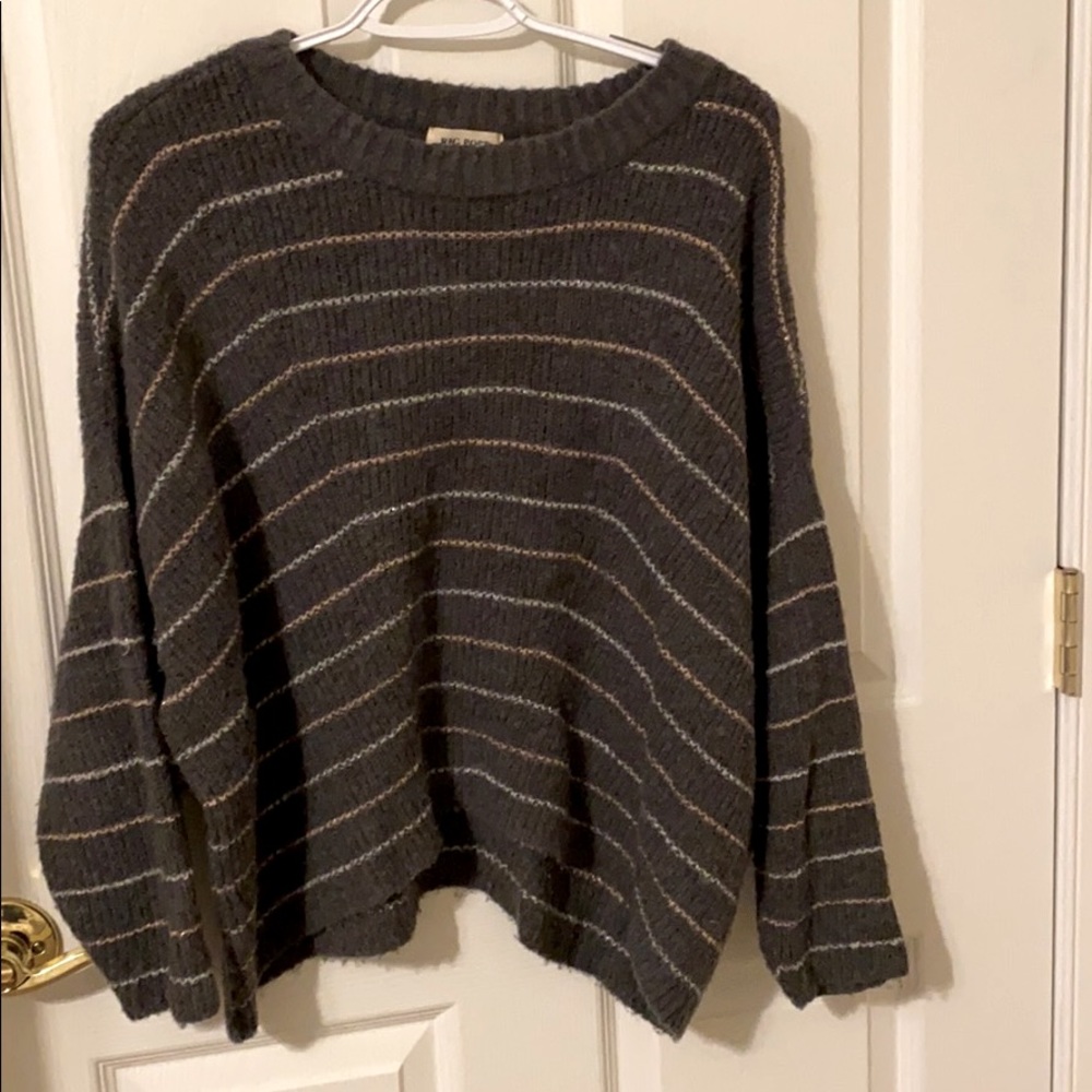 Grey sweater with light pink, silver stripes